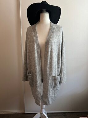 Calvin Klein Women's Open-Front Cardigan Sweater in Light Gray